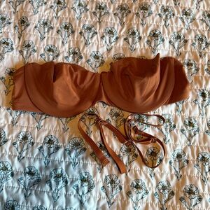 SKIMS Smoothing Intimates Unlined Strapless Bra